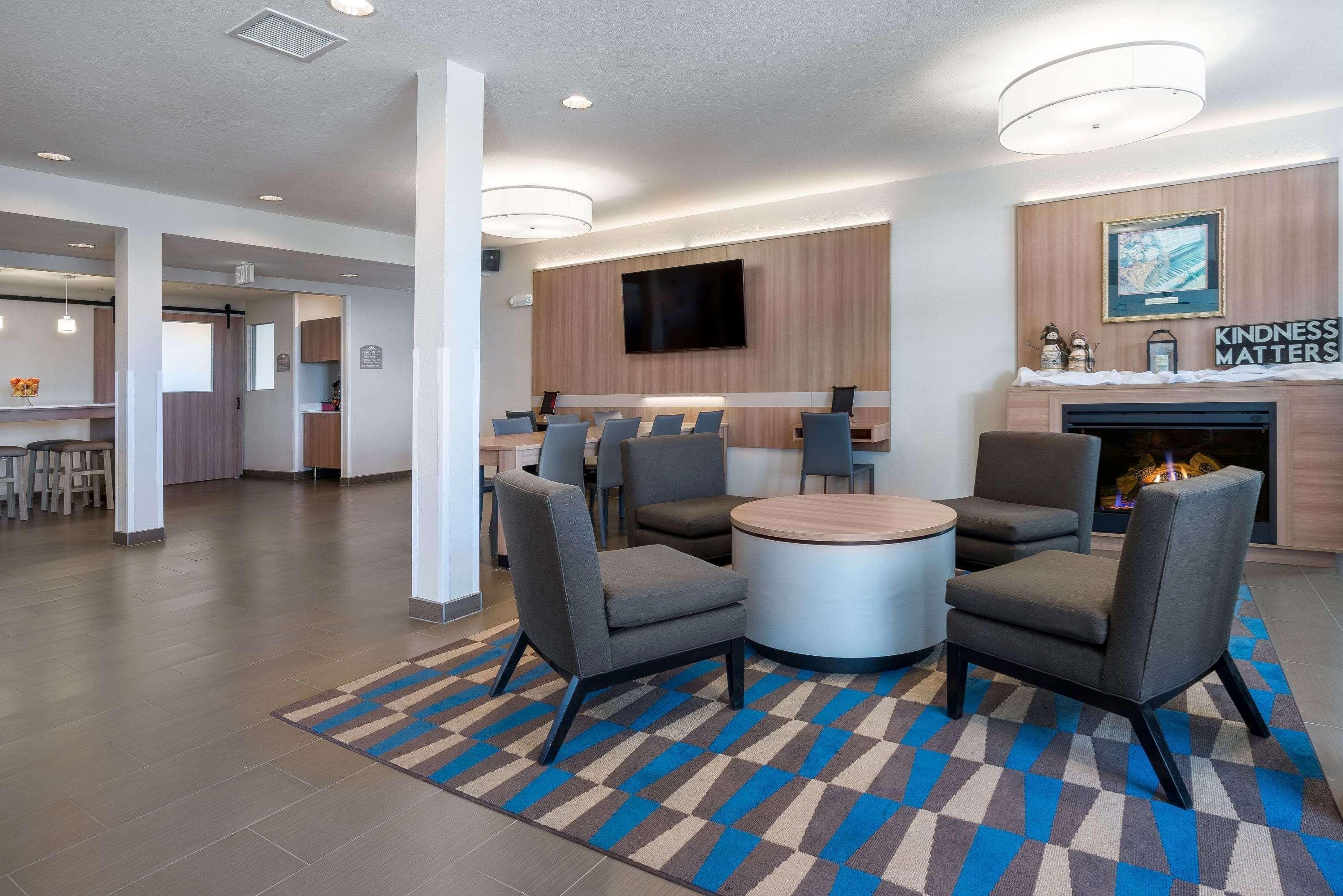 Microtel Inn & Suites By Wyndham Moorhead Fargo Area Kültér fotó