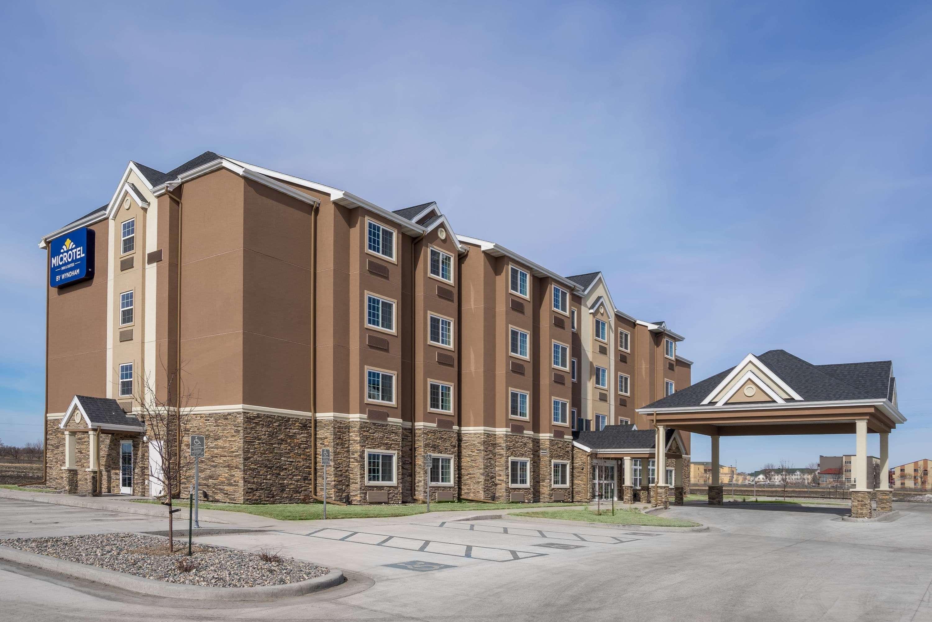 Microtel Inn & Suites By Wyndham Moorhead Fargo Area Kültér fotó