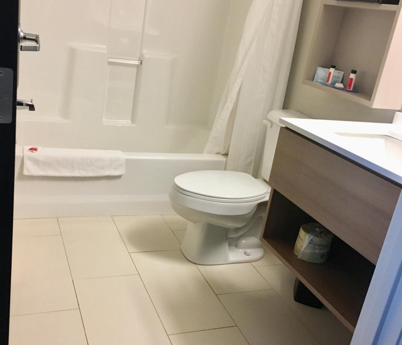 Microtel Inn & Suites By Wyndham Moorhead Fargo Area Kültér fotó